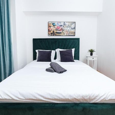 Color Apartments Unirii 14 Blv Bucureşti Ngoại thất bức ảnh