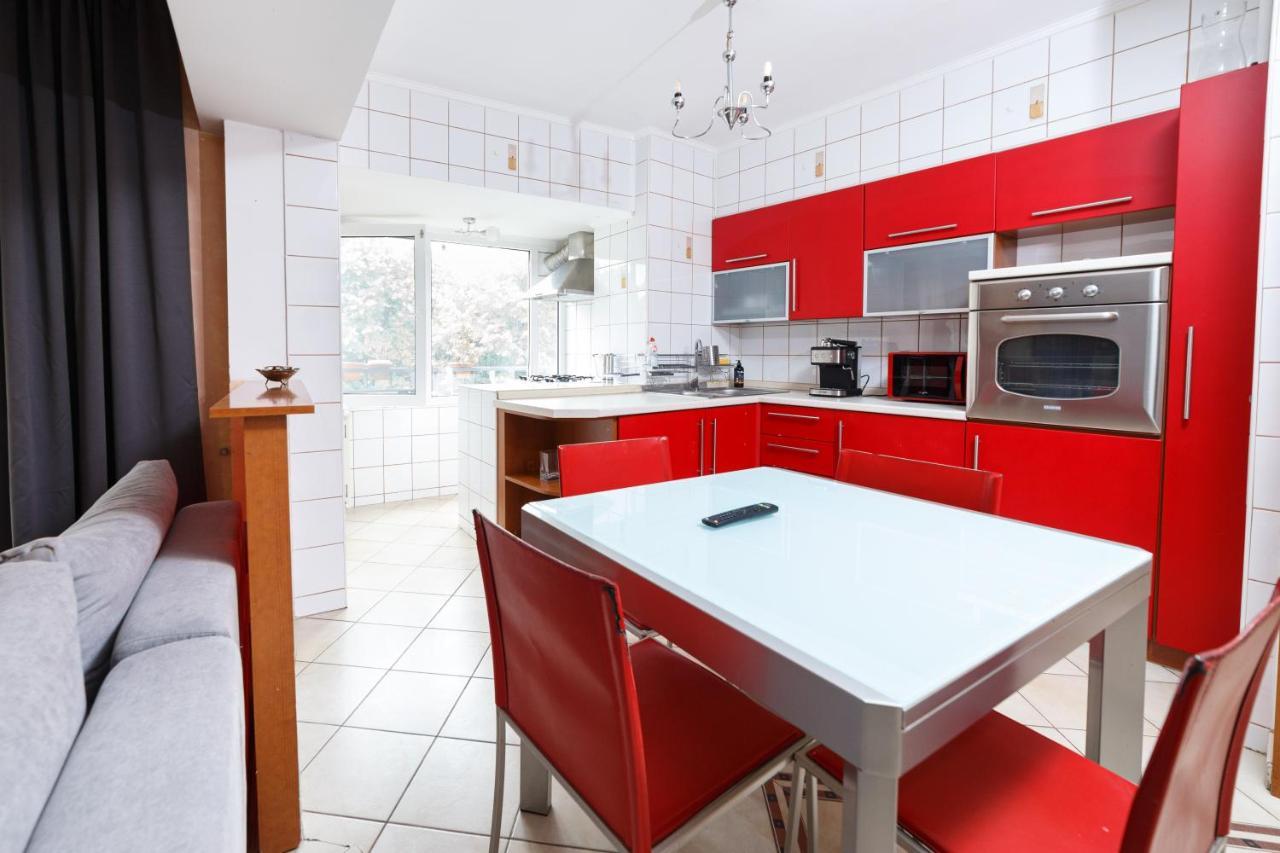Color Apartments Unirii 14 Blv Bucureşti Ngoại thất bức ảnh