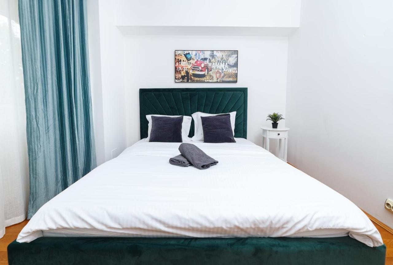 Color Apartments Unirii 14 Blv Bucureşti Ngoại thất bức ảnh